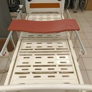 Столик надкроватный